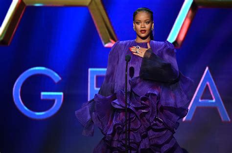 Rihanna ticket fever gathers pace in SA - DispatchLIVE