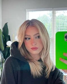 Riley Bae Onlyfans Leak