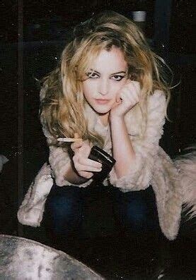 Official Youtube channel of Riley Keough. 