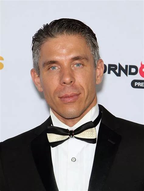 Riley steele anal.  Pro stud Mick Blue rams his thick rod into her snu...