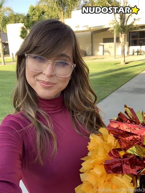 Rileyreidx3 onlyfans leak. Meet rileyreidx3 Leaks, a young woman with a passion for creativity and a drive for financial independence. Recognizing the potential of OnlyFans as a platform that allows content creators to monetize their work, she decided to explore this avenue to support herself financially. 