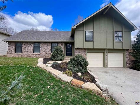 4 beds, 3 baths, 1564 sq. ft. house located at 2908 Rimrock Dr, Lawrence, KS 66047 sold on Mar 19, 2021. MLS# 153259. Great Home in Prairie Meadows! Main Level features a spacious family room w/ fi.... 