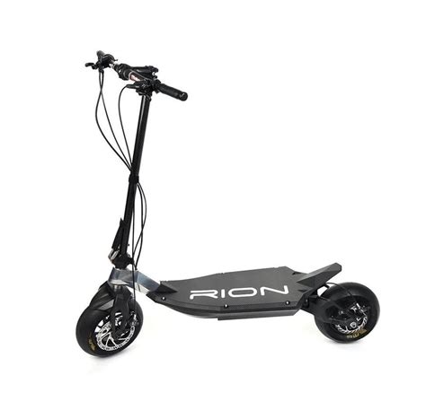 Rion re90. Bentuknya memang sebuah otopet elektrik. Tapi, Rion RE90 ini adalah escooter terkencang di dunia saat ini. Spesifikasi luar biasa tak hanya pada motor, bater... 