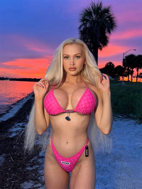 Rippled Fake Tits Onlyfans Leak 😈 PORN