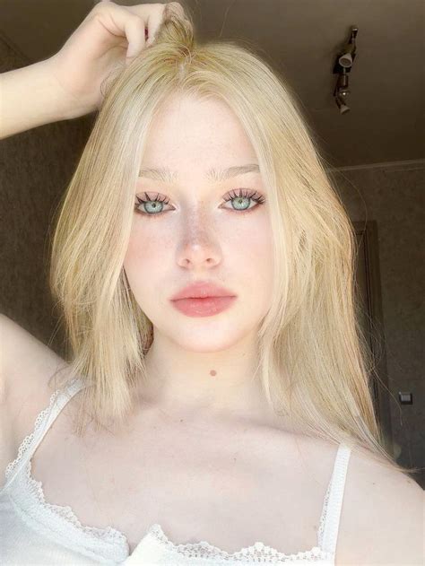Ririi.Rinaaa Leaked 😈 (SEX)