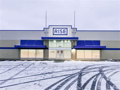 RISE dispensary Erie Peach is open now & offering medical marijuana for online orders, pick-up, and dispensary drive-thru. Located in Southwest Erie, RISE medical dispensary is a 17-minute drive to Erie International Airport and a 17-minute drive to Lake Erie with plenty of free parking. Rise Erie P…… Location & Hours 1950 Rotunda Dr Erie, PA 16509 . 
