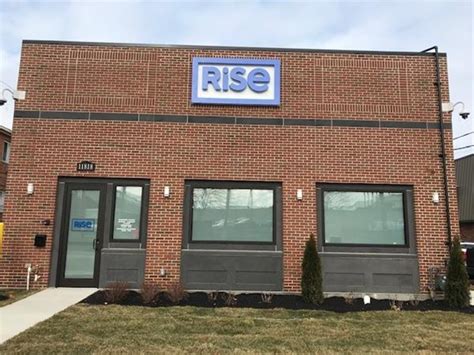  This RISE Lakewood dispensary is on bus route 25 and walking distance from the W.117-Madison rail train Station on the Red Line. RISE Cannabis Lakewood, OH Dispensary offers award-winning lab-tested medical marijuana products for registered patients. RISE Dispensaries mission is to provide safe, effective, and therapeutic medical marijuana to ... . 