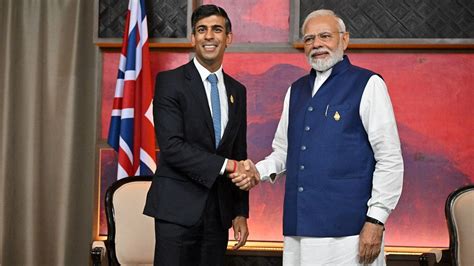 Rishi Sunak flies to India for G20 summit with post-Brexit trade deal in sight