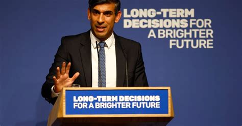 Rishi Sunak lays out vision for new global AI safety bodies