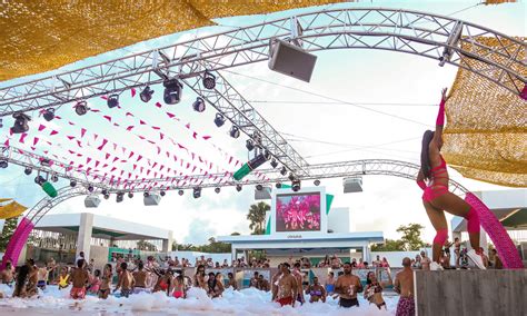 Riu party. Riu Party, Bávaro, La Altagracia, Dominican Republic. 726 likes · 9 talking about this · 3,787 were here. The best parties are included in the All... The best parties are included in the All Inclusive of your Riu Hotel Punta Cana. 