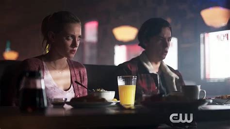 Riverdale  17.Bölüm "The Master" Fragmanı-Riverdale. 