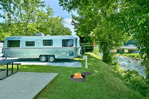 Riveredge rv park. Bookings. Enjoy staying in a safe, quiet and easily accessible RV campground within the small town of Cochrane. We pride ourselves on outstanding customer service, safety and site cleanliness. Located on the Bow River, we have 144 sites that all have a nice patch of grass and hedges for privacy. Our lane ways are paved for easy … 