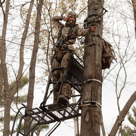 Rivers edge deer stands. Rivers Edge RE400 Outpost Tower 2-Man Treestand, Teartuff Mesh Seats, Crater Core Curtain, Adjustable Padded Shooting Rail, Unmatched Stability, Oversized … 