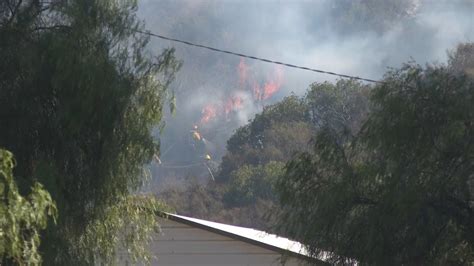 Riverside County wildfire continues to burn out of control