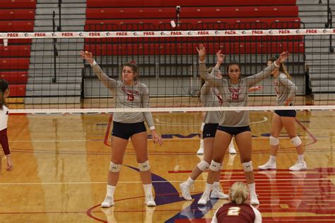 Rmac volleyball. MSU Denver earned the tournament's No. 1 seed after claiming the RMAC Volleyball regular-season and tournament titles. Jenny Glenn, the reigning RMAC Coach of the Year, led her squad to a perfect 18-0 record in conference play and a 28-1 overall record ahead of the NCAA postseason. Two-time RMAC Player of the Year Rylee Hladky leads the ... 