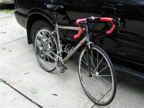 Road bikes for sale on craigslist. Hybrid bikes are often called “cross bikes” because they combine the characteristics of mountain, road, and touring bikes. They’re ideal for gravel and dirt paths or paved roads an... 