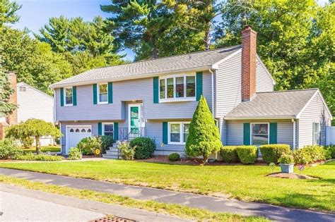 1 bed, 1.5 baths, 2200 sq. ft. house located at 12 Arlington Rd, Burlington, MA 01803. View sales history, tax history, home value estimates, and overhead views. APN ...