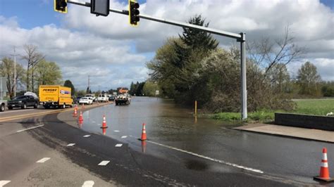 Check the road conditions from Florence (Oregon) to Corvallis and plan