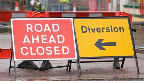 Road diversions ireland.  Containing text Auto-refresh results Live traffic news...
