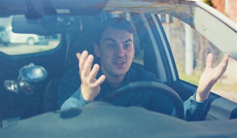 Road rage: How angry are Illinois drivers?