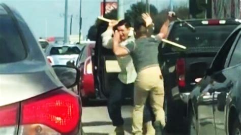 Road rage brawl in Los Angeles caught on camera