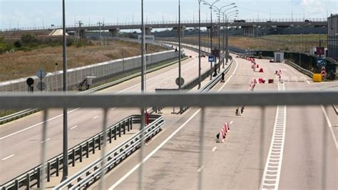 Road traffic partially restored on Crimean Bridge - Russia deputy PM