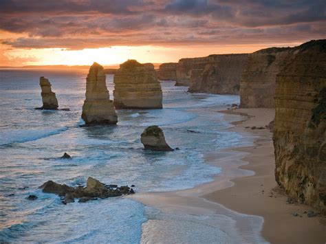 Road trips from Port Campbell