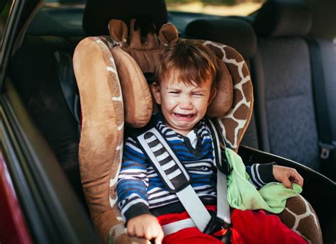 Road-tripping with kids for Thanksgiving? Here's how to avoid meltdowns