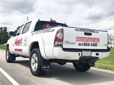 Roadside assistance close to me. Call (612) 662-0212. Minneapolis Towing and Roadside Assistance is here 24/7 for your emergency towing needs and services. 