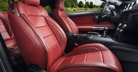 Roadwire Leather or Vinyl Seats for 95-99 Chevrolet Suburban Interiors