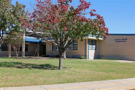 Roark Elementary School, Arlington, TX, PK-6 Grade, 7 Reviews