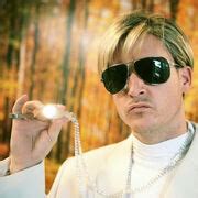 Rob Dyrdek Brings Back His Alter Ego Bobby Light - YouTube