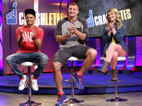 Rob Gronkowski Hosts Crashletes on Nickelodeon, Sports …