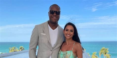 Rob desir fiance. Is He Fired? By Sanskriti Singh May 10, 2023 Many people are curious about where Rob Desir will go after leaving Fox 5 D.C. Rob Desir joined WTVR CBS 6 News … 