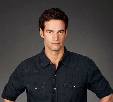 During his free time, Rob loves traveling, watching sports, and participating in outdoor activities. Rob Marciano Age | Birthday. He was born on June 25, 1968, in Glenville, Fairfield County, Connecticut, in the United States of America. Rob is 54 years old and celebrates his birthday on June 25.. 
