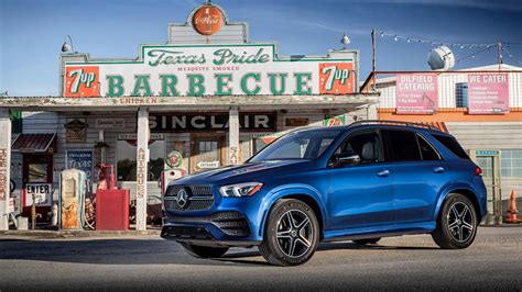 Robb Report Test Drives The 2020 Mercedes Gle Class Robb Report