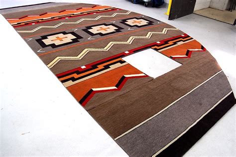 Robert Mann Rugs - Home - qz-mm.facebook.com