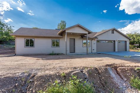 Robert Rd, Prescott Valley, AZ 86314 - NeighborWho