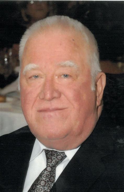 Robert Elmore Robert Monroe Elmore, Sr., age 76, of 9802 Rich Patch Road, Covington, Virginia died Thursday, July 30, 2015 at his residence. He was born December 7, 1938 in Low Moor to the late Raymond Lee and Pauline Caldwell Elmore. He was a heavy equipment operator for Wallace-Byer Construction and a member of Light House Apostolic Church.. 