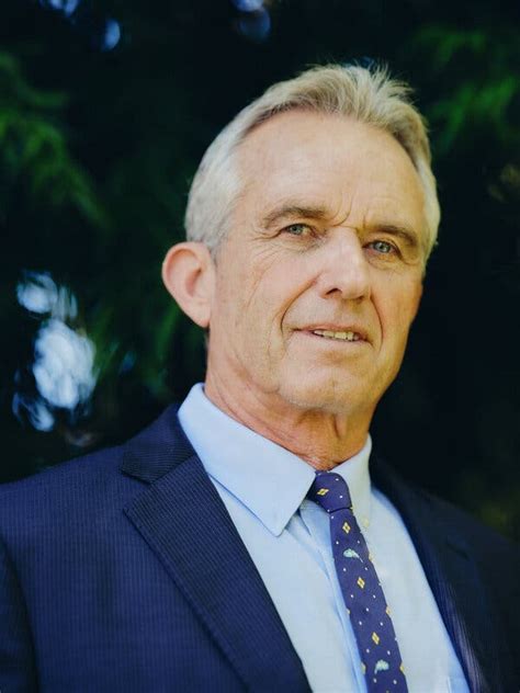 Robert f jennedy jr. Since Robert F. Kennedy Jr. launched his campaign challenging President Biden for the 2024 Democratic presidential nomination, he has given hours of interviews to podcasts, magazines and TV ... 