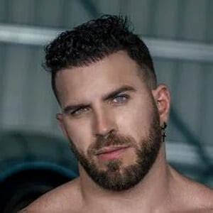 Roberto Guillen Leaked (SEX) 🍑 49 Videos
