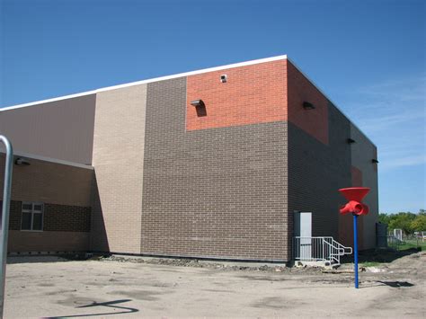 Robertson - Winnipeg School Division