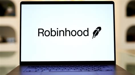 Robin pilot canada.  Robinhood&rsquo;s intuitive design makes trading seamless.  Spot opportunities ...