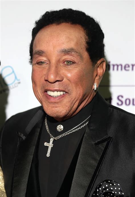 Robinson smokey robinson. Biography. Berry Gordy founded Motown Records, but one could argue that Smokey Robinson was the man who first pushed America's most iconic soul music label toward greatness. As the leader of the Miracles, Robinson was one of the very first artists signed to the fledgling label in 1959, and while he racked up many hits for it with the Miracles ... 
