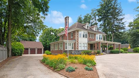 Robinson wright weymer funeral home photos. .  ...
