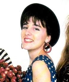 Robyn St. Clare Archives - Musician Biographies