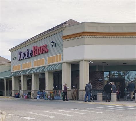 Roche bros marshfield ma. Einstein Bros. has a strange promotion today giving you a free bagel and shmear if you show any restaurant app on your smartphone. By clicking 
