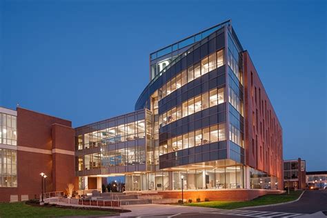 Rochester institute of technology acceptance rate. Rochester Institute of Technology has an acceptance rate of 67%. Half the applicants admitted to RIT who submitted test scores have an SAT score between 1270 and 1450 or an ACT score of 29... 