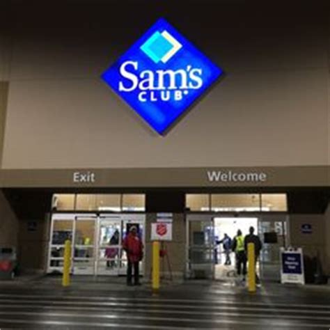 The Sam's Club closings span 24 states and Puerto Rico. Illino