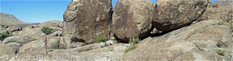 Rock Art Around Las Vegas, Crystal Wash Main Site 01a